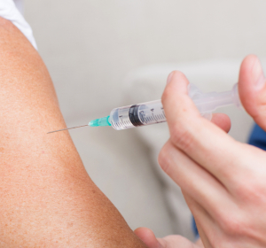 Reisen: Impfung gegen Typhus, Hepatitis A und Influenza empfohlen 