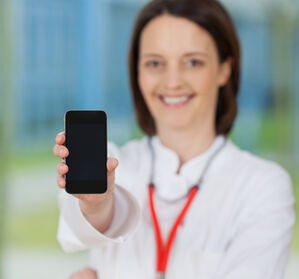 Biologika-Therapie: Wie eine „App“-likation Ihre Patienten digital unterstützen kann