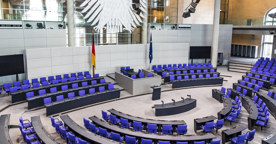 Bundestag ändert umstrittene Genesenen-Regelung für Plenarsaal