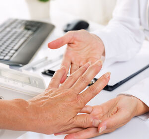 Rheumatoide Arthritis: Rasche Schmerzreduktion unter Filgotinib