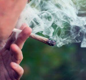 ÄKN-Präsidentin kritisiert Legalisierung des Cannabiskonsums