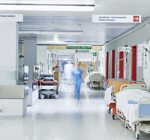 Lauterbach: Krankenhäuser sind in einer Schieflage