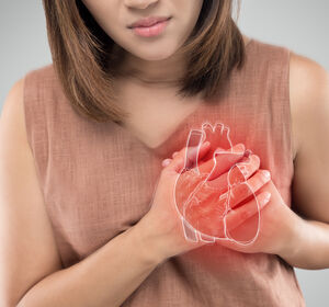Herztod-Risiko bei jungen Menschen: Auf diese Warnzeichen sollten Ärzt:innen achten
